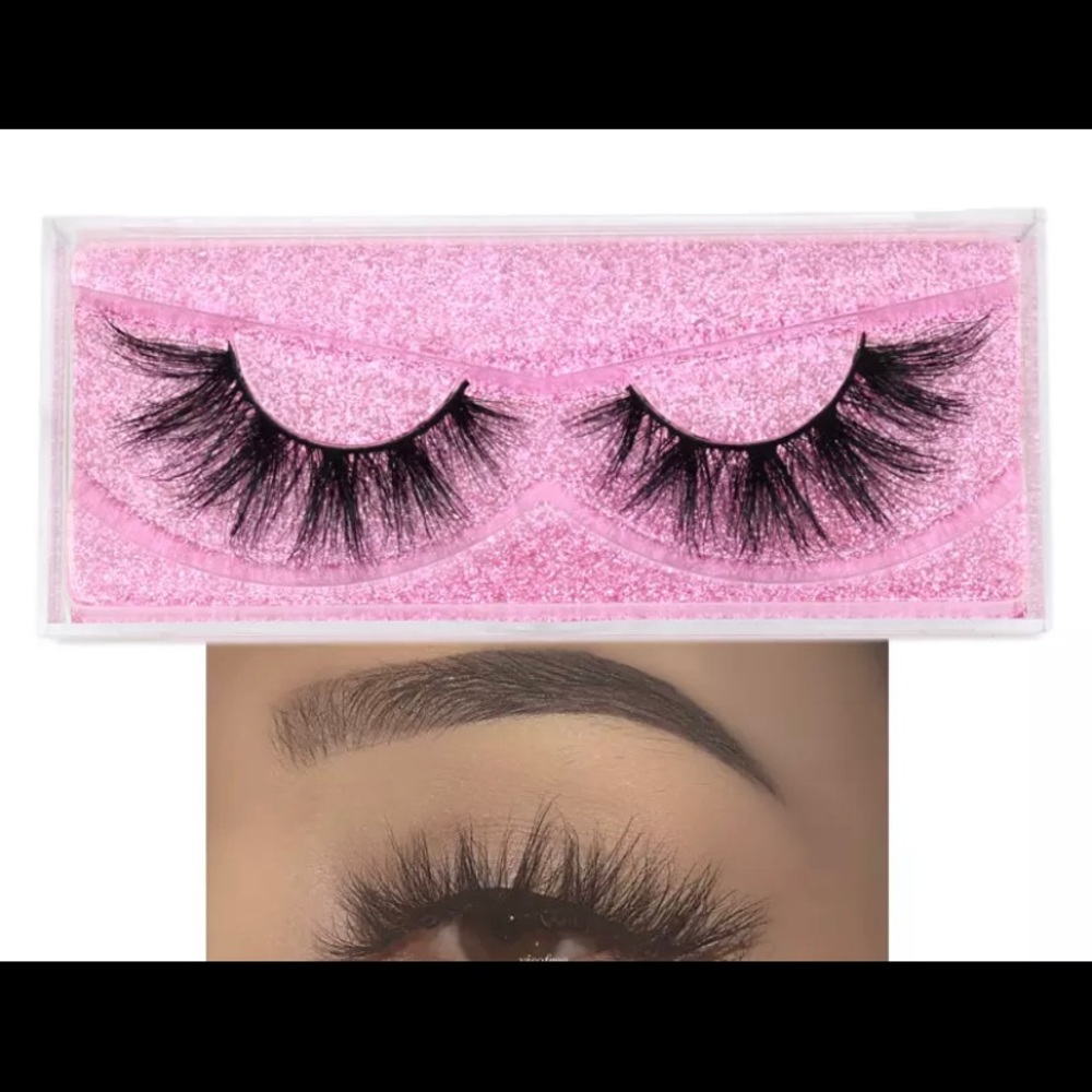 Mink Strip Lashes: Lucky